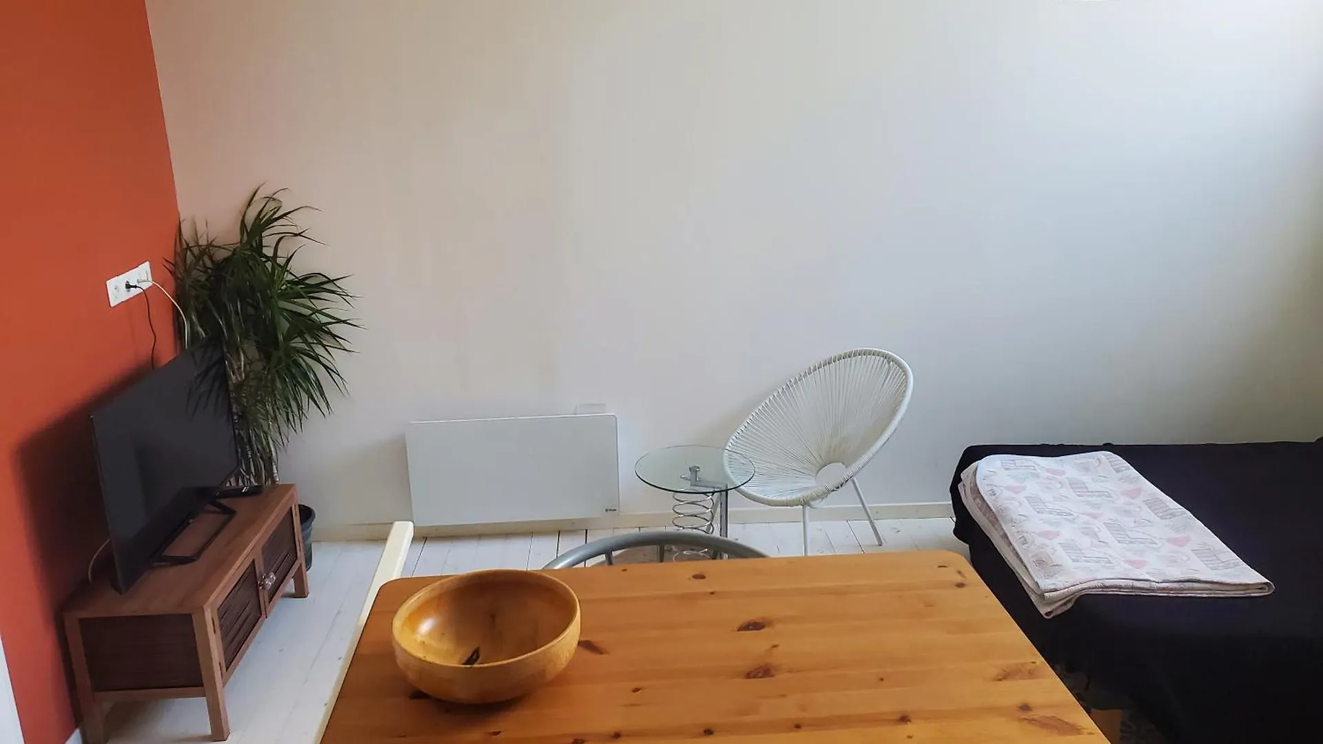 Appartement En Duplex Viviers Fransa